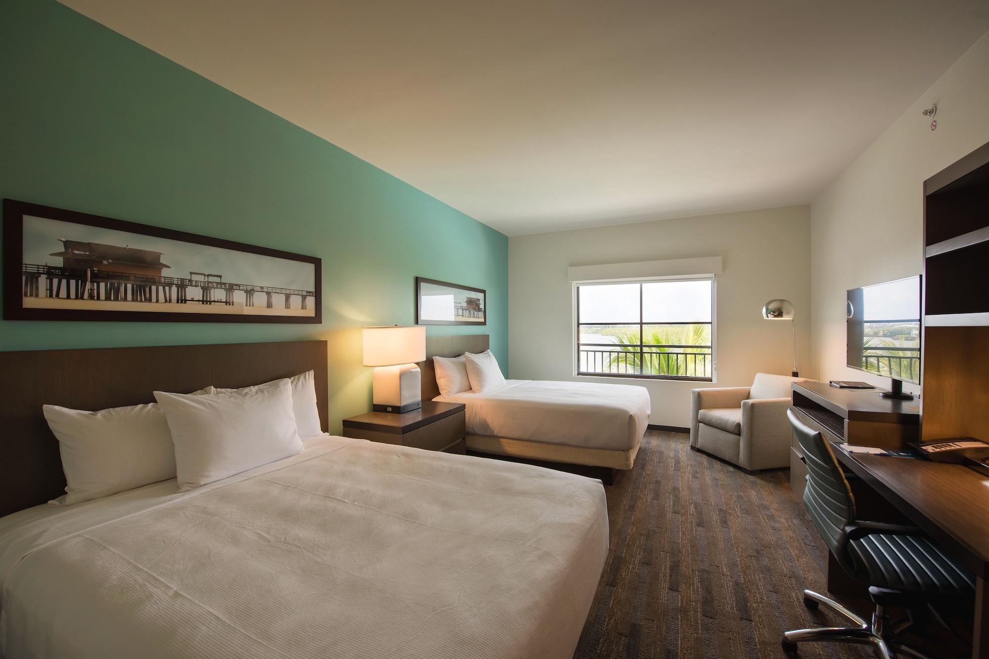 Hyatt House Naples 5Th Avenue Hotel Bagian luar foto
