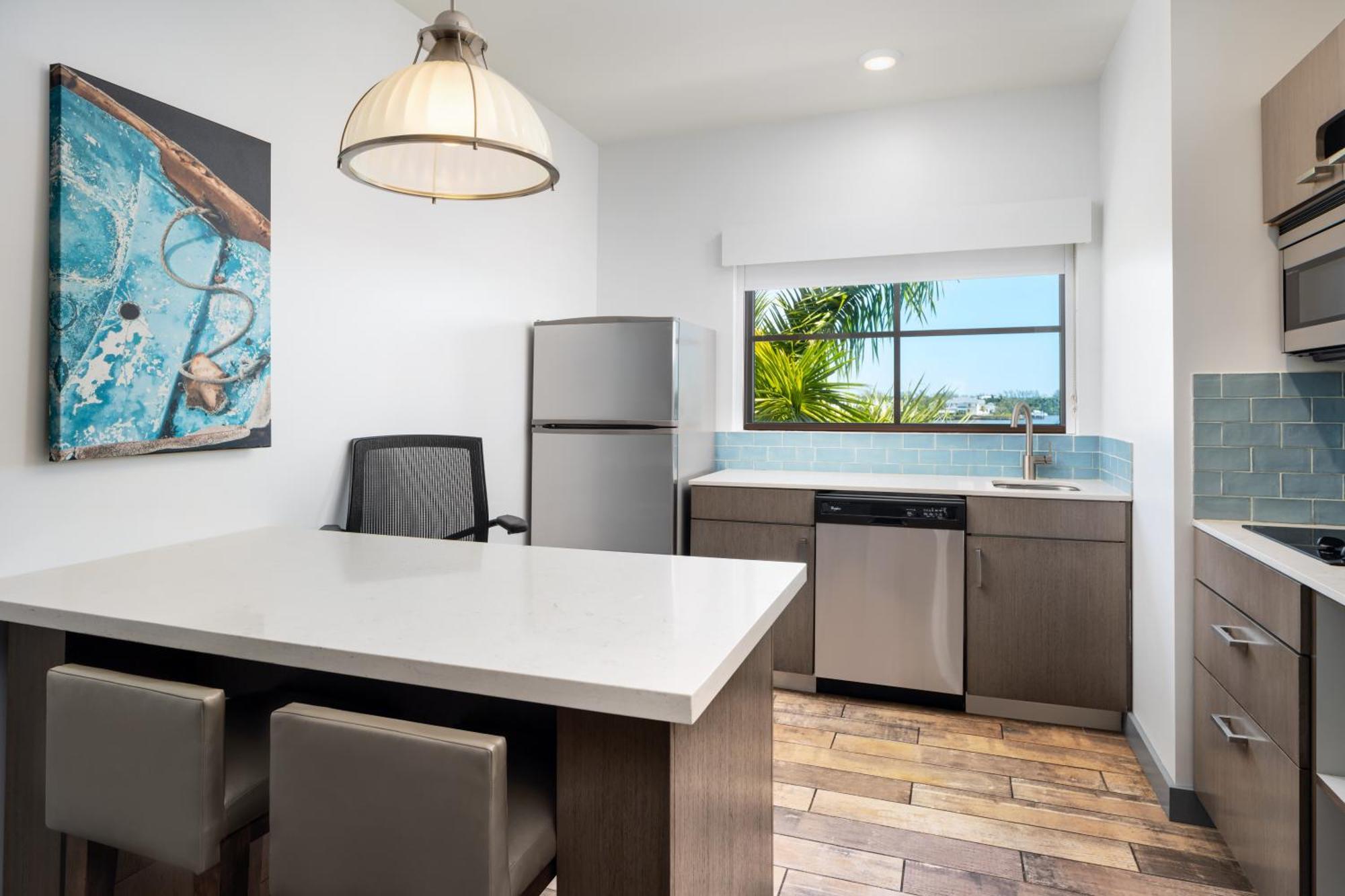 Hyatt House Naples 5Th Avenue Hotel Bagian luar foto